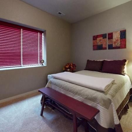 120 Winding Meadow By Vacation Rentals For You Monument Buitenkant foto
